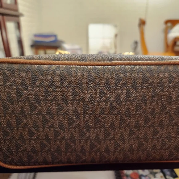 Michael Kors Dark Brown Signature Tote - Picture 6 of 16